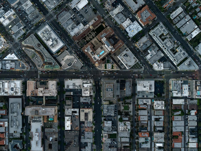 http://www.fastcoexist.com/3049263/these-beautiful-aerial-photos-of-la-show-what-income-inequality-looks-like-from-above#13