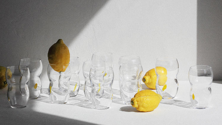 <p>British designer Max Lamb's most recent project is a <a href="https://www.makersandbrothers.com/shop/lemonade-glass#.VzqLTWY2yt8" target="_blank">lemonade glass</a> for the Irish retailer Makers & Brothers.</p>